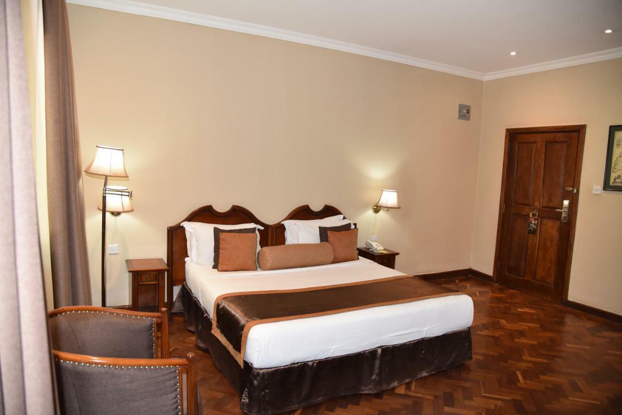 Speke Hotel 1996 Ltd Kampala Extérieur photo