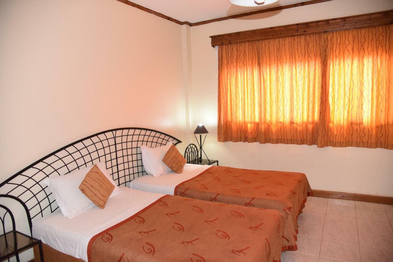 Speke Hotel 1996 Ltd Kampala Extérieur photo