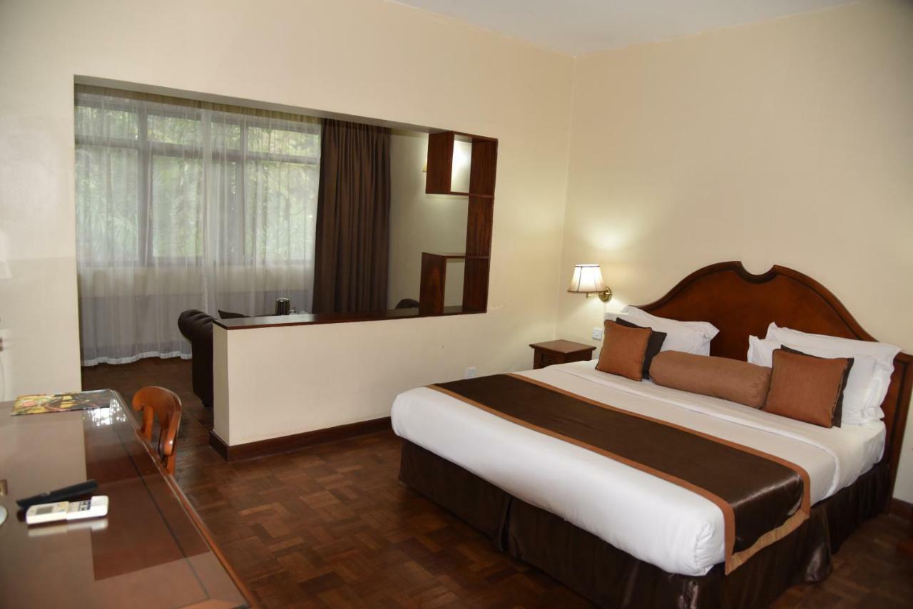 Speke Hotel 1996 Ltd Kampala Extérieur photo